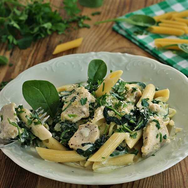 Penne pollo spinaci