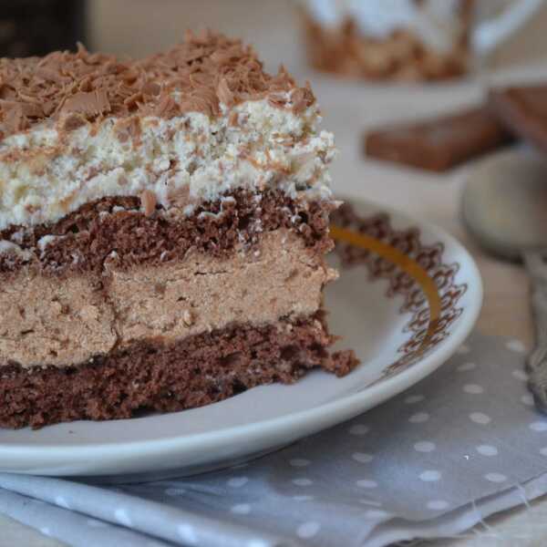 Ciasto czekoladowo - budyniowe z kremem stracciatella 