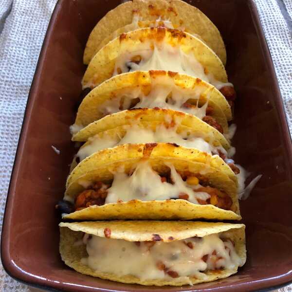 Zapiekane tacos z chili con carne