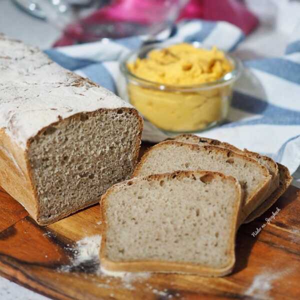 Chleb żytni na zakwasie - codzienny, prosty i pyszny