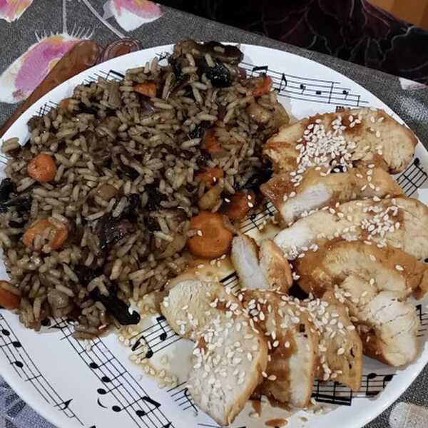 Kurczak a'la teriyaki z ryżem smażonym z warzywami