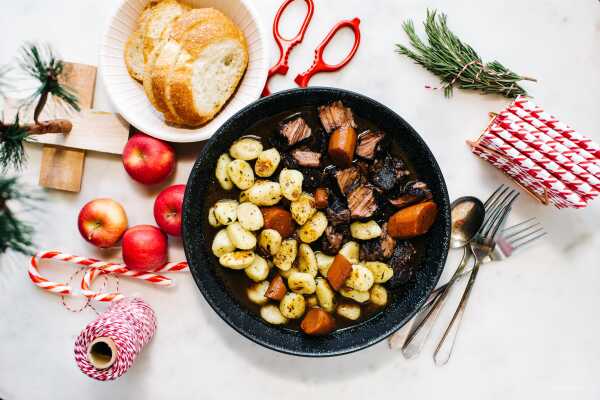 Not Quite Daube Provençal: Red Wine Braised Short Rib French-ish Beef Stew