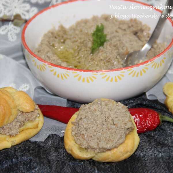 Pasta słonecznikowo-orkiszowa