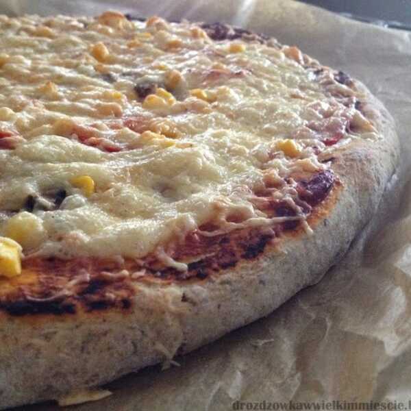 Pizza - przepis na ciasto i sos
