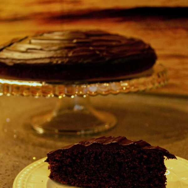 Razowe ciasto czekoladowe