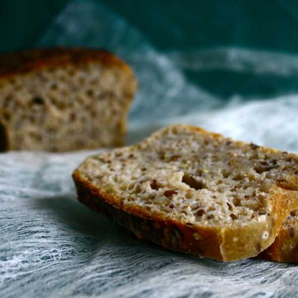 Chleb wielozbożowy na zakwasie