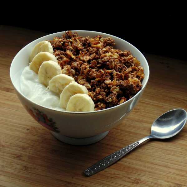 396. Granola kokosowo-czekoladowa