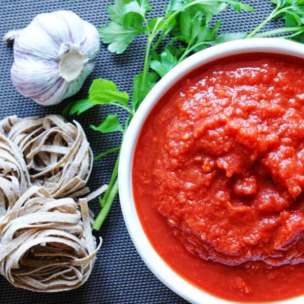 Podróże ze smakiem - pasta z pomidorami (Siena, Włochy)