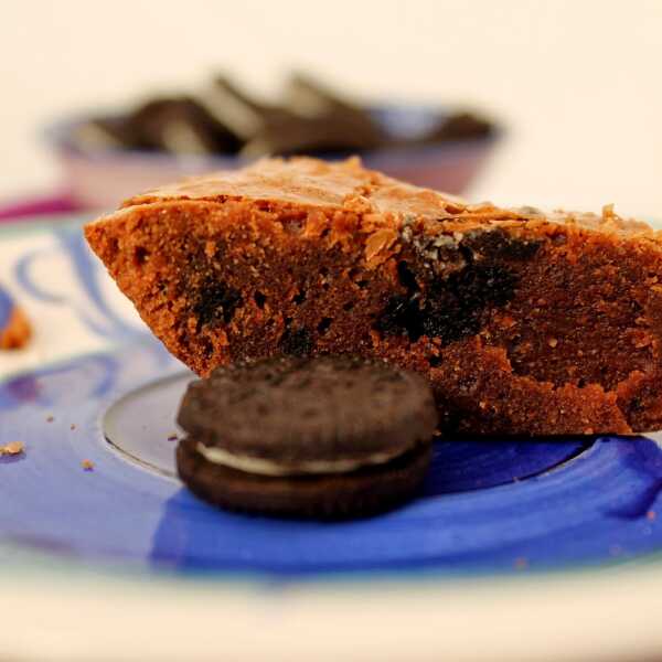 Brownie z oreo Brownie de oreo