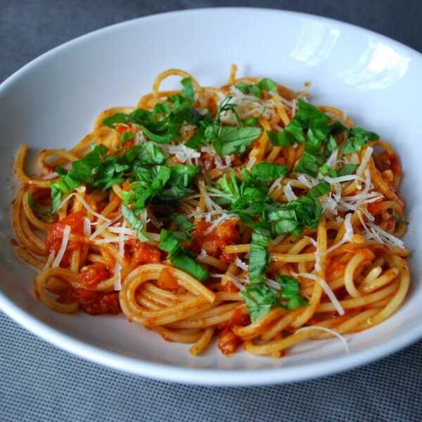 Spaghetti all'arrabiatta