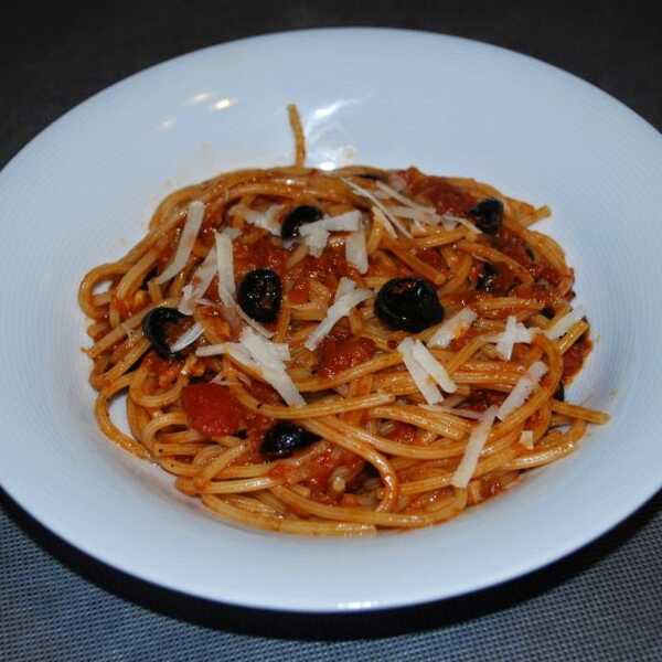 Spaghetti alla puttanesca