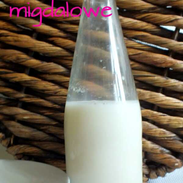 Mleko migdałowe- jak zrobić w domu