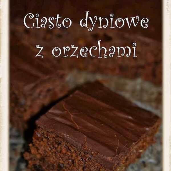 Ciasto dyniowe z orzechami na oleju rzepakowym