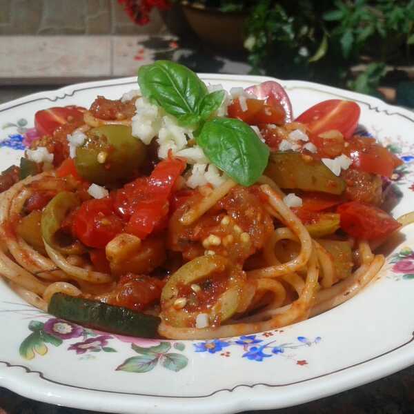  Spaghetti z warzywami włoskimi