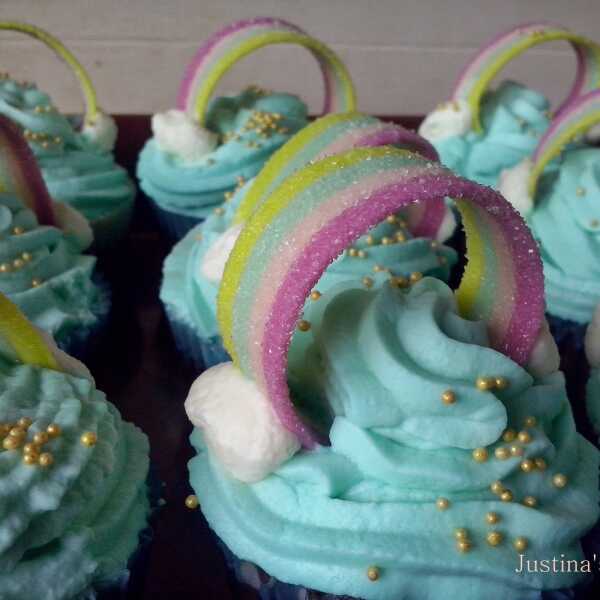 Kolorki po deszczu, czyli Rainbow Cupcakes