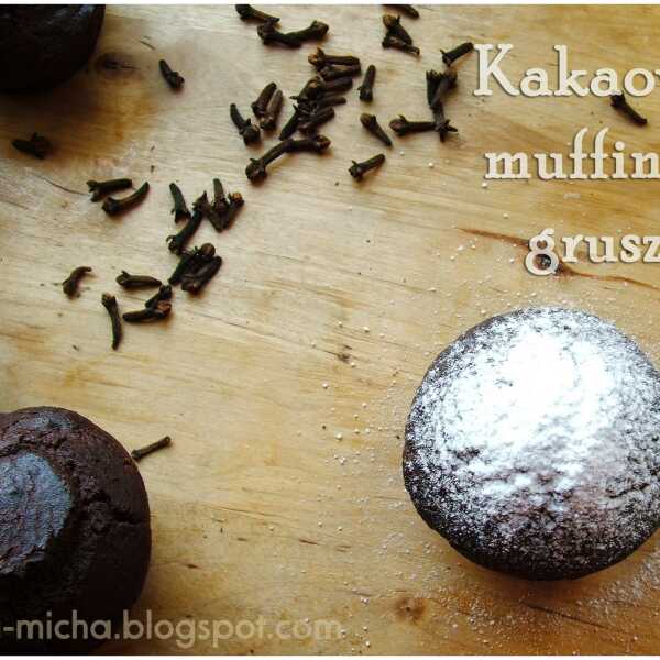 Kakaowe muffiny z gruszką b/g