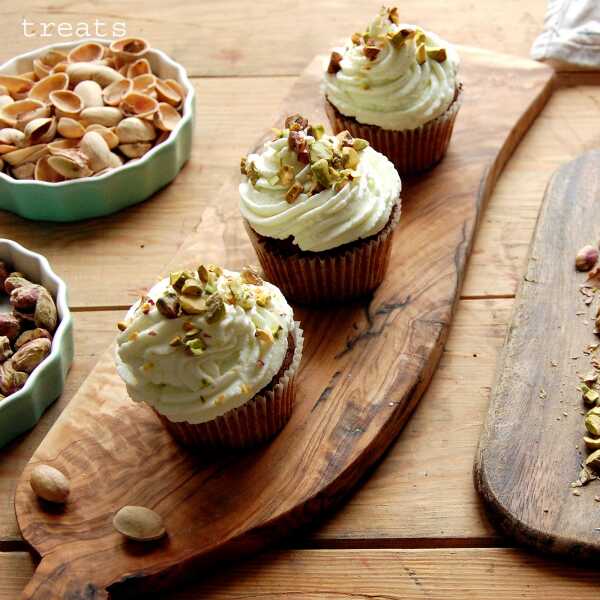 Babeczki pistacjowe / Pistachio Cupcakes