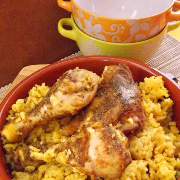Kurczak z curry oraz ryżem 