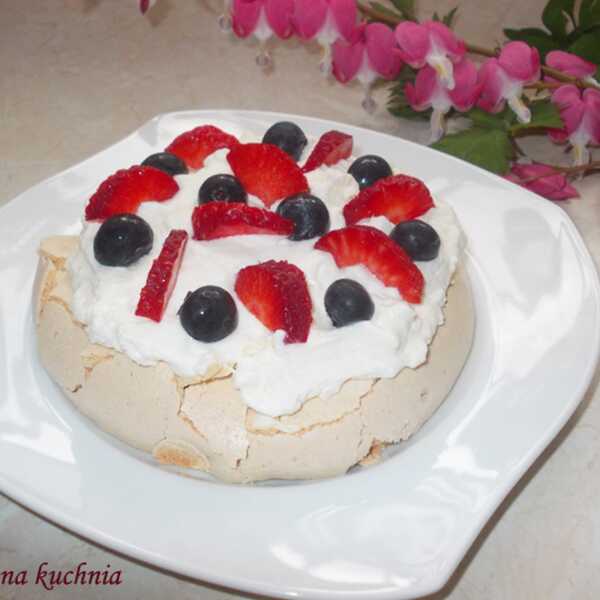 Mini pavlova