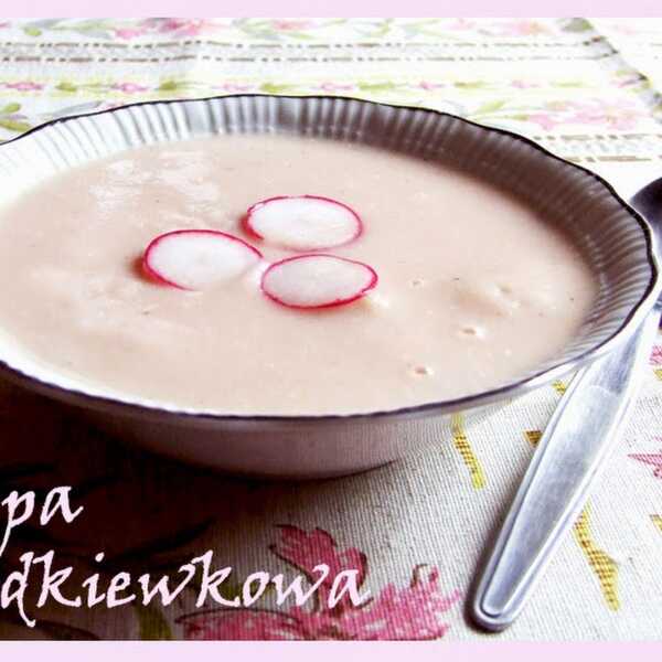 Zupa rzodkiewkowa - krem z rzodkiewki z grzankami 