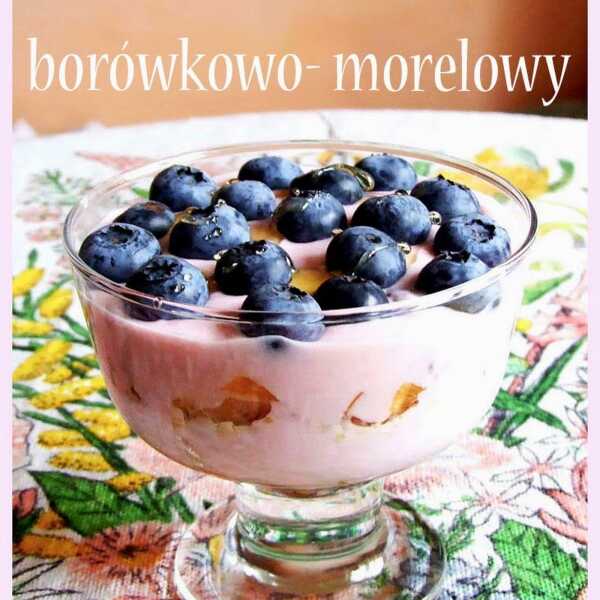 Deser borówkowo-morelowy 