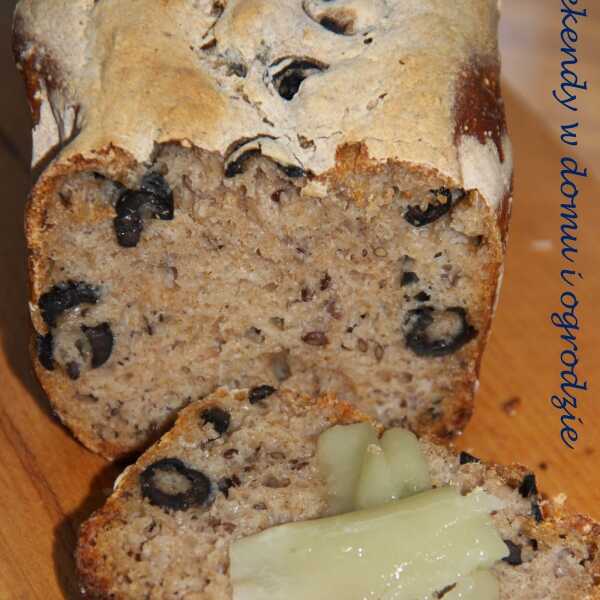 Chleb mieszany z oliwkami (na zakwasie)