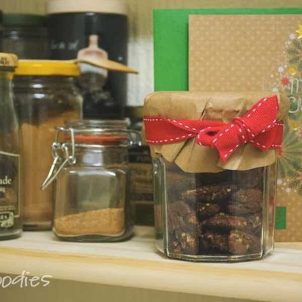 CHRISTMAS GIFT: MAPLE, FLAX & HEMP ROASTED PECANS