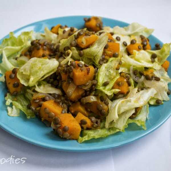 ROASTED PUMPKIN & LENTIL SALAD