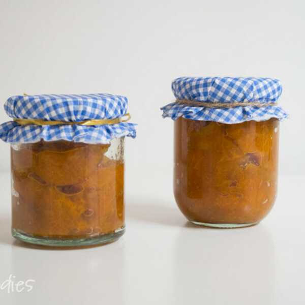 My mum's APRICOT JAM