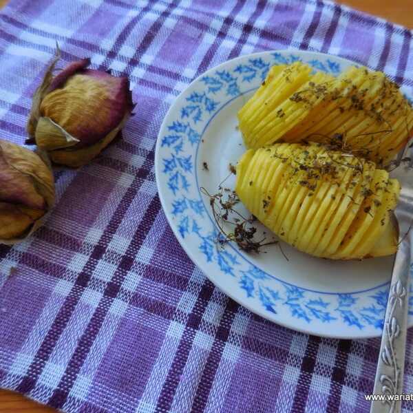 Ziemniaki Hasselback