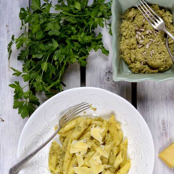 Makaron z pesto z cukinii i nasion słonecznika - rewelacyjne!