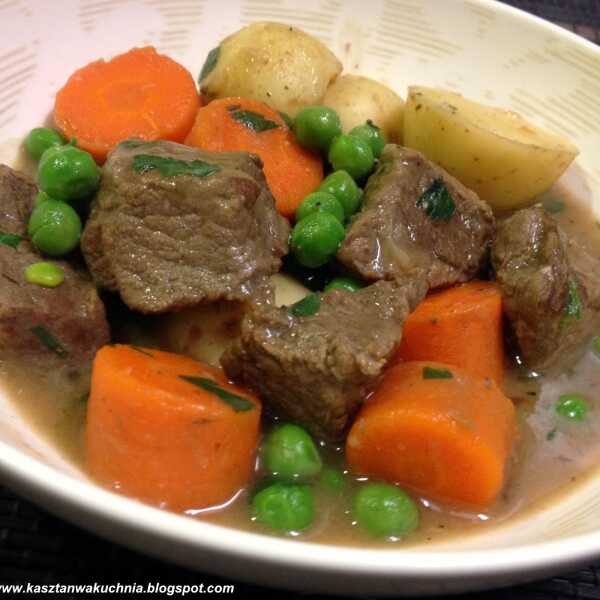 Potrawka wołowa z warzywami (Beef Stew) (3)