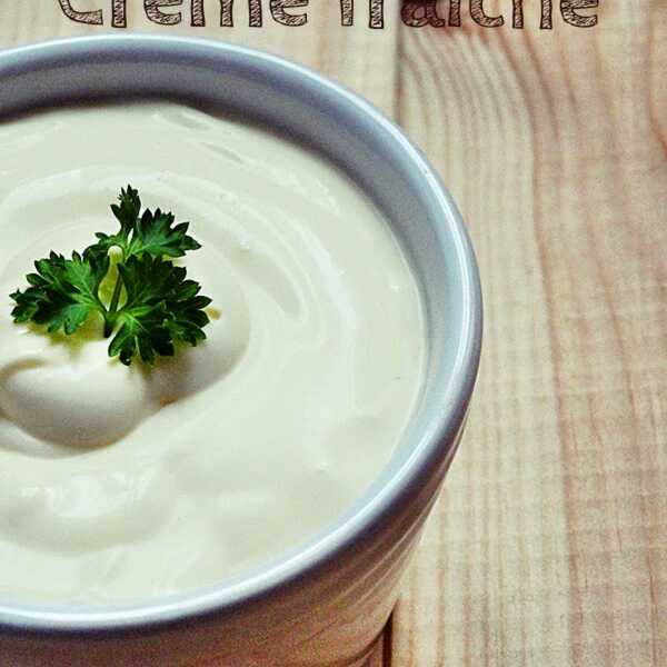 Domowy crème fraîche