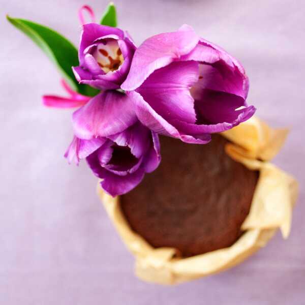 Bezmączne ciasto (babeczki) czekoladowe z cytryną