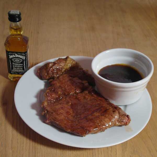 Na grilla: domowa marynata do mięsa Jack Daniel's