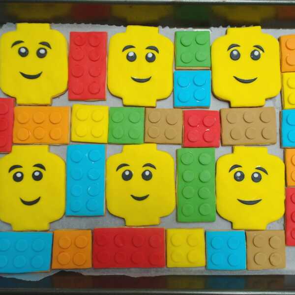 Zestaw ciastek Lego na Dzień Dziecka :-)