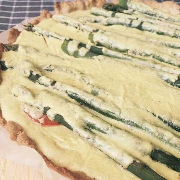 QUICHE ZE SZPARAGAMI