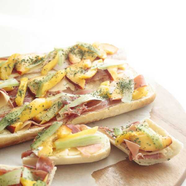 PEACH, MANGO, PROSCIUTTO SANDWICH