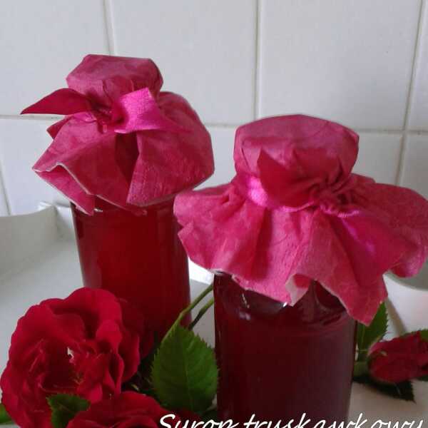 Syrop truskawkowy z różaną nutą 