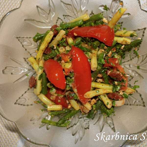 Fasolka szparagowa z chorizo i pomidorami
