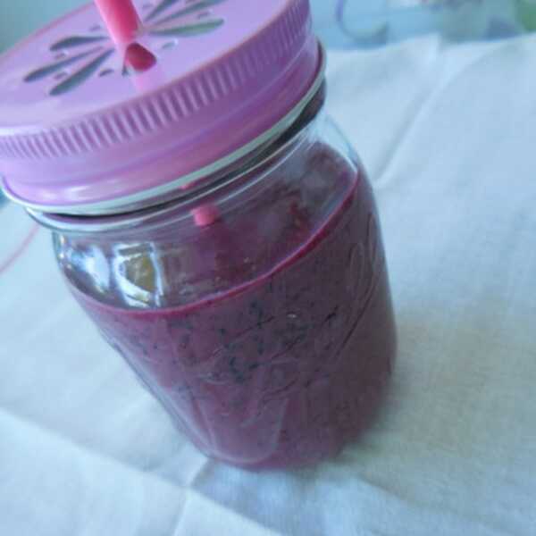 Smoothie jagodowe