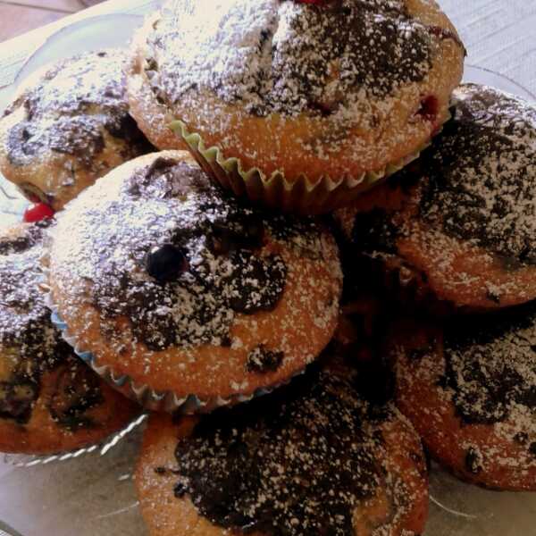 Muffiny z owocami sezonowymi Marysi/ Seasonal fruit Muffins of Maria