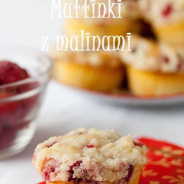 Muffinki z malinami 