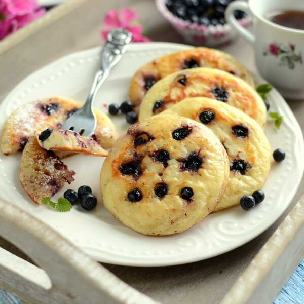 Placuszki w jagodowe kropeczki 