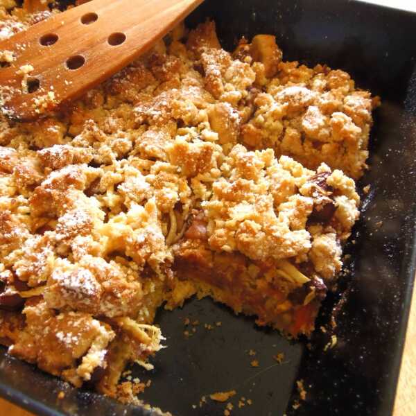 Kruche ciasto z owocami i kruszonką/Shortcrust cake with fruit and crumble