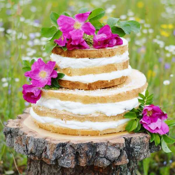 NAKED CAKE