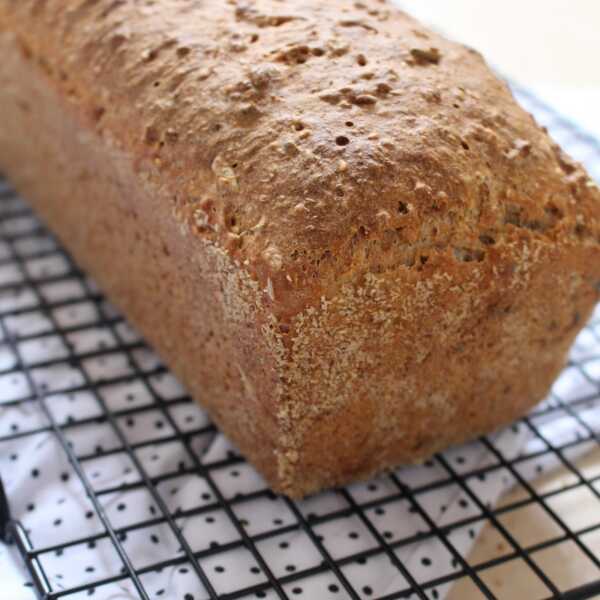 Chleb wieloziarnisty na drożdżach :)