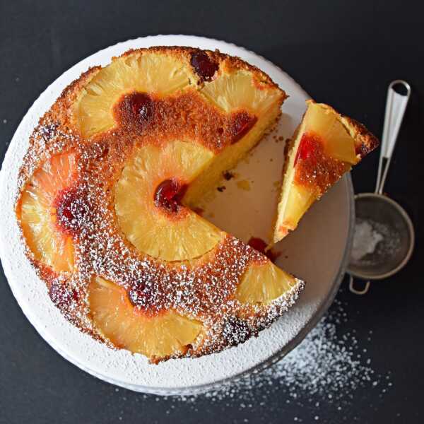 Odwrócone ciasto ananasowe inspirowane serialem GOTOWE NA WSZYSTKO