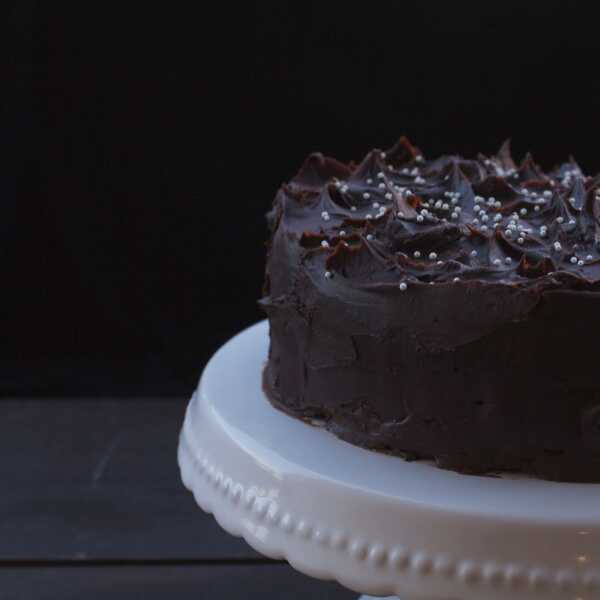 Diabelskie ciasto czekoladowe (Devil's food cake)