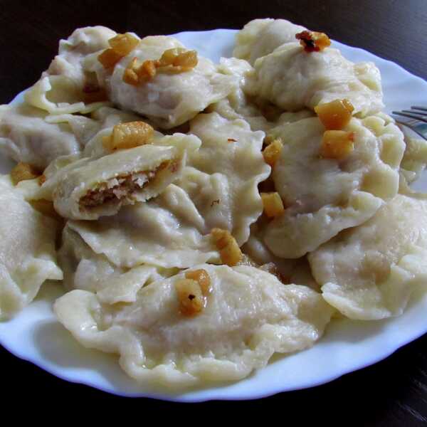 Pierogi z kapustą i mięsem